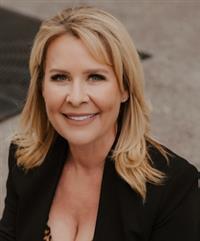 Maureena Hahn-Garcia, REALTOR®