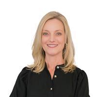 Julie Thomas, REALTOR®
